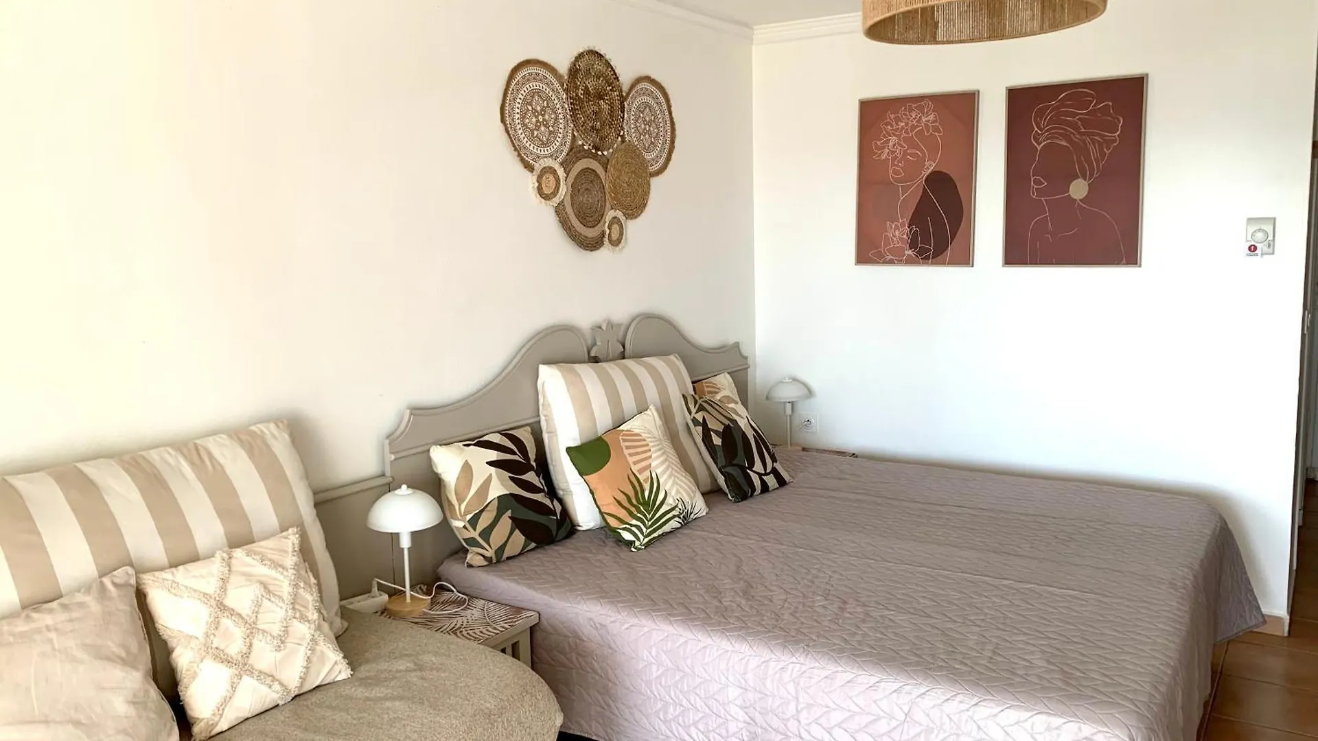 アパート Le Cocon Creole Studio Vue Mer Village Vacances サンタンヌ