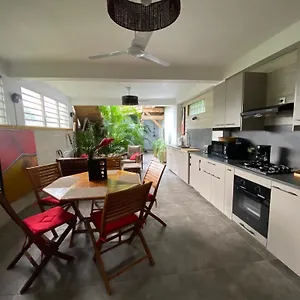  Appartement Les Pieds Dans L'eau Face Au Lagon - Le Bel Instant
